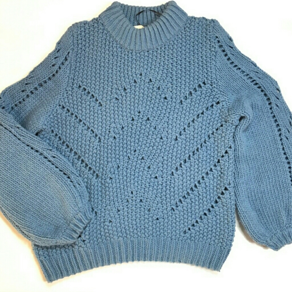 H&M Bubble Sleeve Chunky Sweater